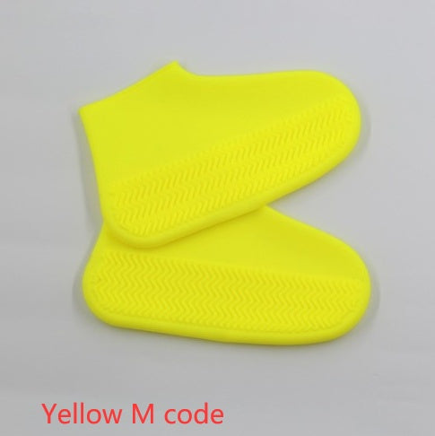 Men and women hiking slip wearable easy to carry silicone rain boots Yellow M code M